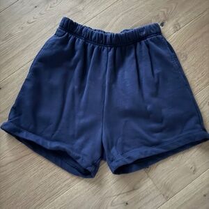 Daily drills navy jogger shorts sz. xs/sm